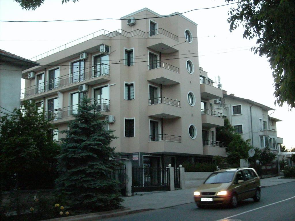 DDenko Apartment Burgas Stad Kamer foto