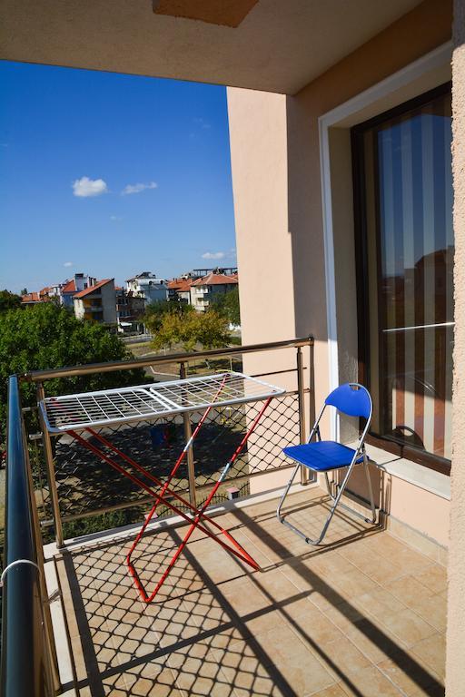 DDenko Apartment Burgas Stad Kamer foto