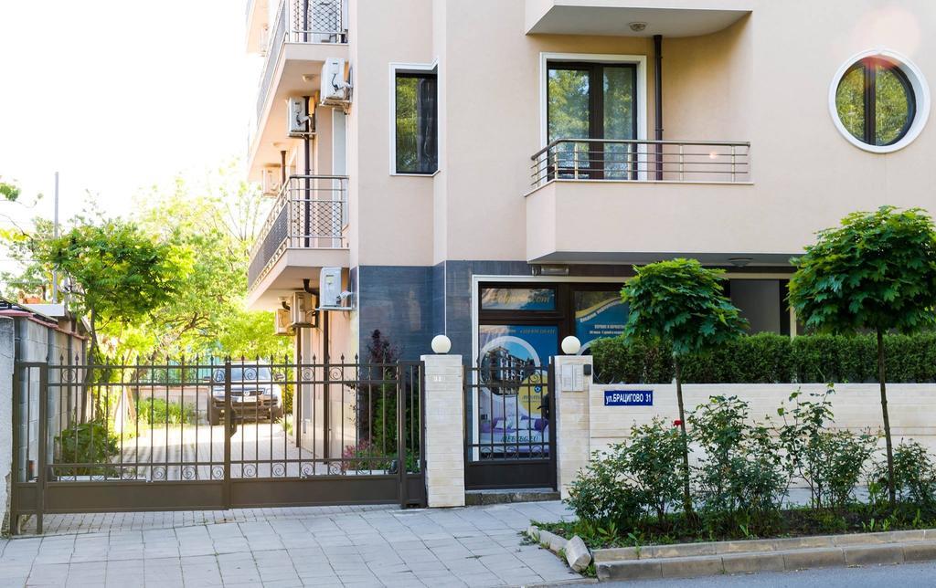 DDenko Apartment Burgas Stad Buitenkant foto
